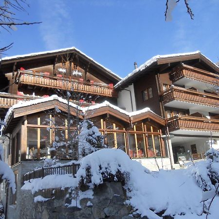 Hotel Dufour Chalet - Adults Only Zermatt Bagian luar foto