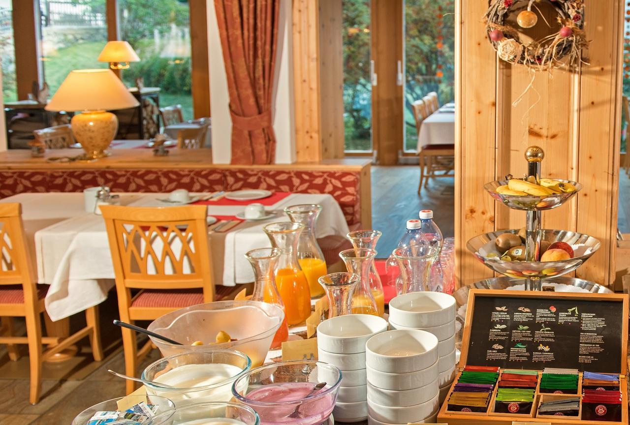 Hotel Dufour Chalet - Adults Only Zermatt Bagian luar foto